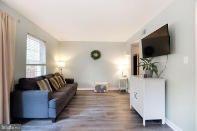 9065 Lambskin Ln, Columbia, MD 21045 - photo 2