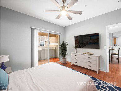 Primary en suite with direct access to balcony wit