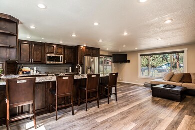 20682 Whitecliff Cir, Bend, OR 97702 - photo 3