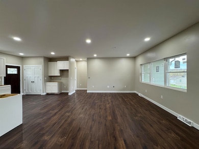 504 Watson Dr, Maidsville, WV 26541 - photo 6