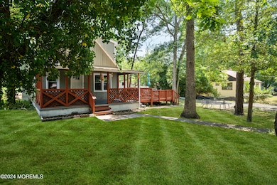 27 Exeter St, Browns Mills, NJ 08015 - photo 2