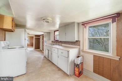 17776 Springtown Rd, Fannettsburg, PA 17221 - photo 6