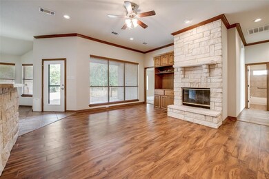 4109 Arrowhead Ln, Granbury, TX 76049 - photo 7