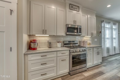 85 Slonaker Cir-19