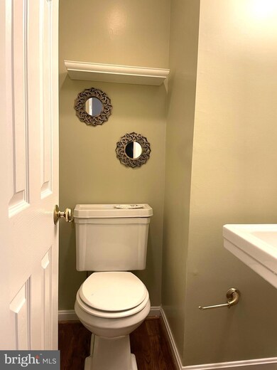 11878 Abercorn Ct, Reston, VA 20191 - photo 7