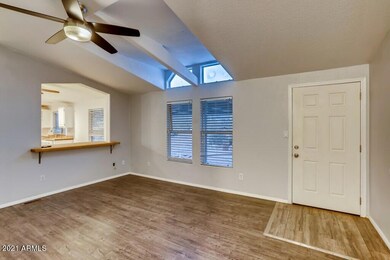 07 Dining Room