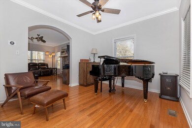 20312 Basswood Ln, Rohrersville, MD 21779 - photo 5