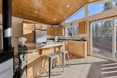 13271 Moraine Rd, Truckee, CA 96161 - photo 7