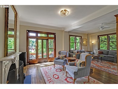 2141 NW Davis St unit 302, Portland, OR 97210 - photo 3