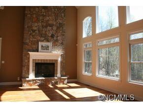 INVITING GREAT ROOM
