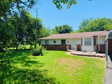 5608 Aquarius, Shawnee, OK 74804 - photo 2