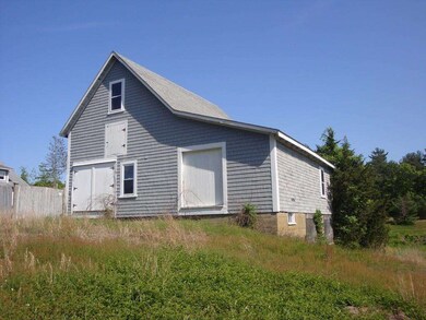 219 Rocky Meadow St, Middleboro, MA 02346 - photo 3