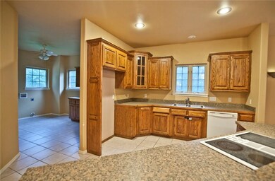 88 Overton Dr, Bella Vista, AR 72714 - photo 5