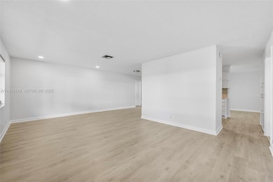 1131 NW 90th Way, Plantation, FL 33322 - photo 3