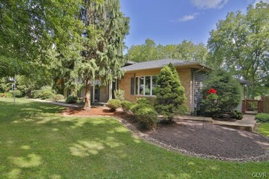 5804 Shady Ln, Bath, PA 18014 - photo 2