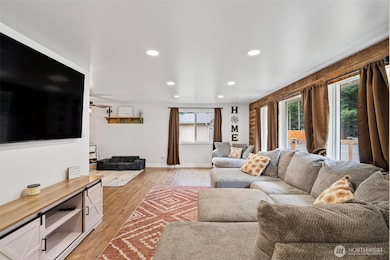 17930 Littlerock Rd SW, Rochester, WA 98579 - photo 5