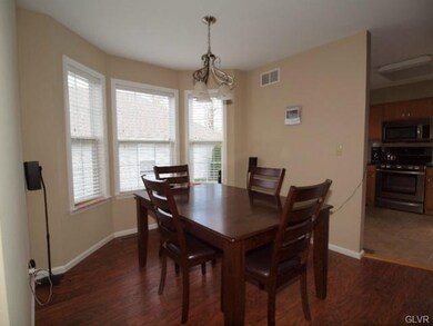 175 Vista Dr, Forks Township, PA 18040 - photo 4