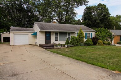 2 Garages