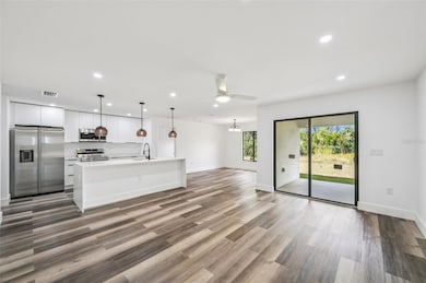 15468 Chamberlain Blvd, Point Charlotte, FL 33953 - photo 4