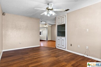 1111 Randa St, Copperas Cove, TX 76522 - photo 4