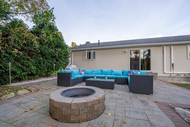 90 Laurence Dr, West Springfield, MA 01089 - photo 7