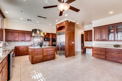Open Kitchen