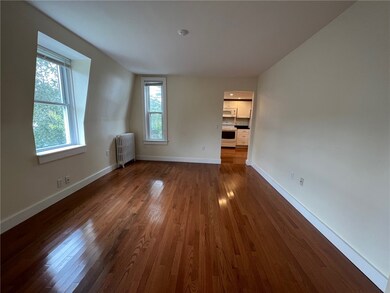 27 Potter St unit 2, Newport, RI 02840 - photo 5