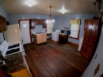 1110 Porter St, Waukegan, IL 60085 - photo 7