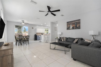 9711 Simeon Dr, Land O Lakes, FL 34638 - photo 4