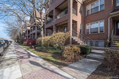 1441 S Main St unit 38, Royal Oak, MI 48067 - photo 3