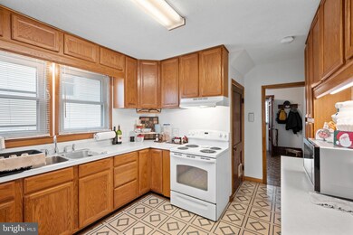 1214 N Frederick Pike, Winchester, VA 22603 - photo 6