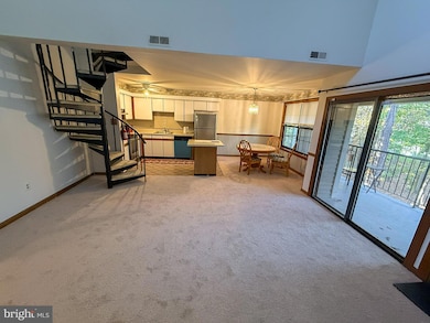 19 Summit Ct unit 203B, Marlton, NJ 08053 - photo 4