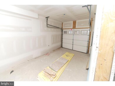 4635 Salmon St unit A, Philadelphia, PA 19137 - photo 4