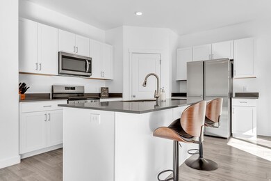 1137 E Commodore Ln, Saratoga Springs, UT 84045 - photo 6