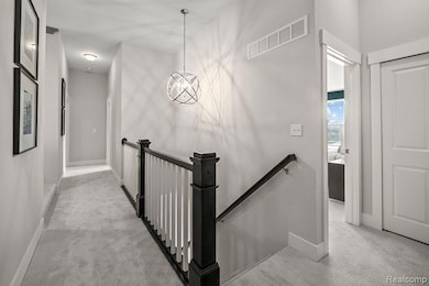 13696 Eagles Way Dr, Shelby Township, MI 48315 - photo 3