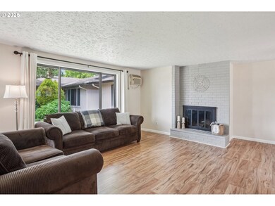 3836 NE 45th St unit A, Vancouver, WA 98661 - photo 5