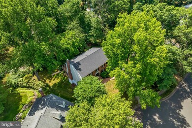 11307 Taffrail Ct, Reston, VA 20191 - photo 4