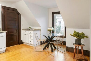 31 Sewall St unit 3, Somerville, MA 02145 - photo 7