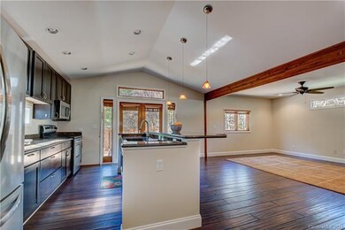 109 Forest Lake Dr, Asheville, NC 28803 - photo 5