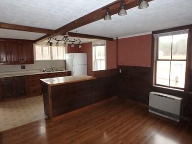 104 Union St, Deering, NH 03244 - photo 4