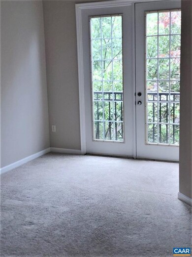 710 Walker Square unit 4C, Charlottesville, VA 22903 - photo 3