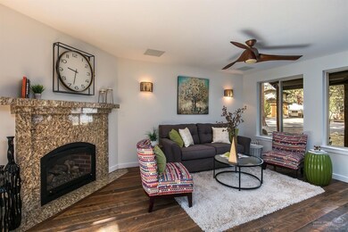 1515 NW Kingston Ave, Bend, OR 97701 - photo 3