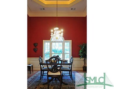 Dining Room. High ceilings, lots of pretty trim an