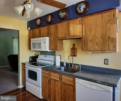 70D Chelsea Dr unit D, Whiting, NJ 08759 - photo 7