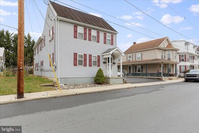 20 E Madison St, Greencastle, PA 17225 - photo 4