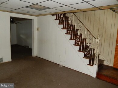 210 Golf Rd, Darby, PA 19023 - photo 4