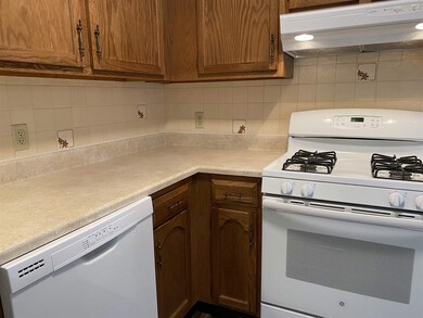 383 Huse Rd unit 29, Manchester, NH 03103 - photo 5