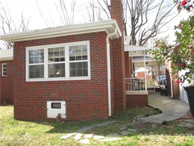 335 Fieldstone Cir, Statesville, NC 28677 - photo 4