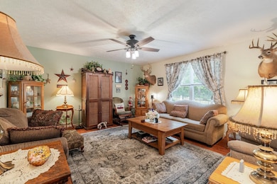 142 Whippoorwill Ln, Luray, VA 22835 - photo 5