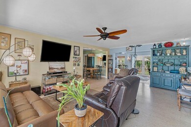 2729 Northside Dr, Lake Worth, FL 33462 - photo 4